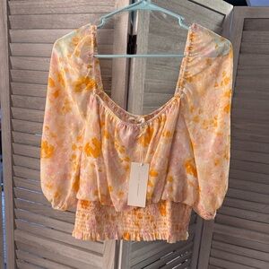 Women's LUSH Cropped Puff Sleeve Floral Blouse Size Medium NWT